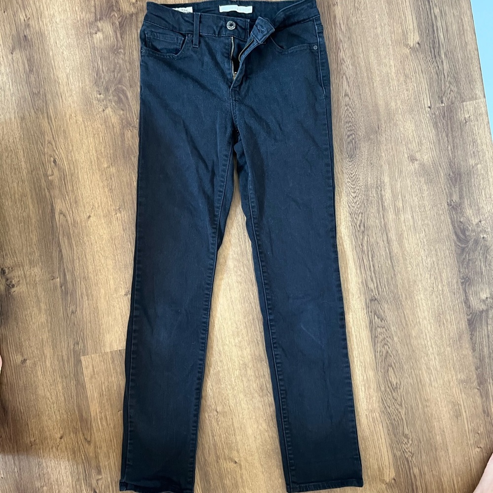 Levi’s 712 Slim Black Jeans - Size 26